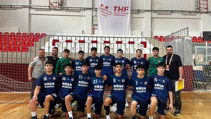Aydınlı hentbolcular Türkiye üçüncüsü oldu
