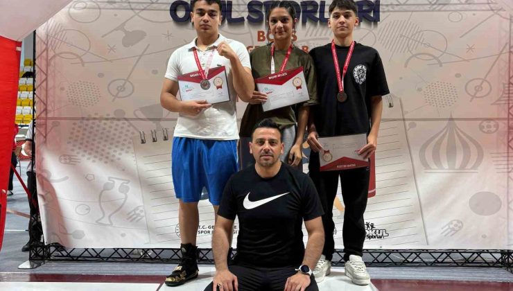 Aydınlı sporcular, şampiyonadan 3 madalya ile döndü