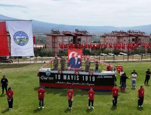 Bozdoğan’da 19 Mayıs coşkusu stadyumu doldurdu