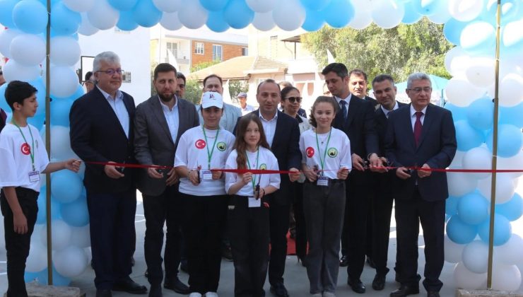 Çine’de öğrenciler projelerini bilim fuarında sergiledi