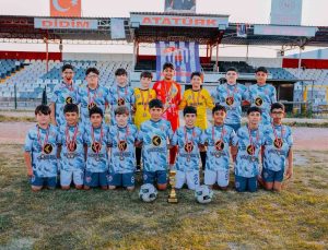 Didim Belediyespor 4 ayrı yaş kategorisinde şampiyon oldu