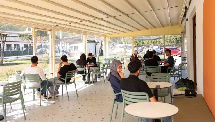 Efeler Belediyesi Yurt Kafe’yi hizmete açmak için gün sayıyor