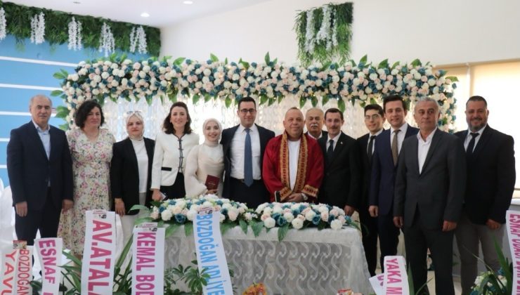 Geçen hafta evlenen Kaymakam Polat, bu sefer hakim çiftin şahidi oldu