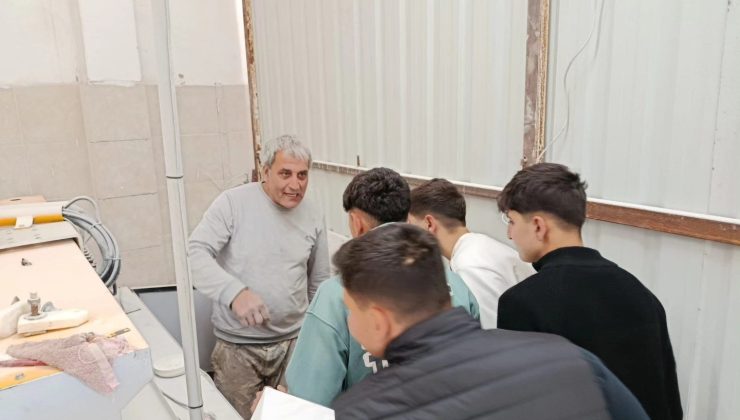 Germencikli öğrenciler Budapeşte’de Avrupa standartlarında eğitim aldı