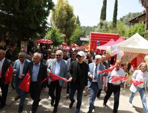 Güllübahçe’de festival coşkusu başladı.
