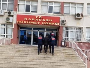 Karacasu’da ruhsatsız silahlar ve tarihi eserler ele geçirildi
