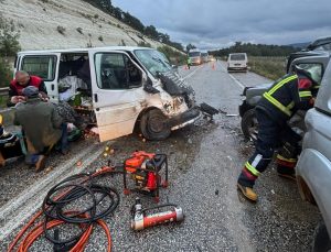 Karacasu’da trafik kazası: 6 yaralı