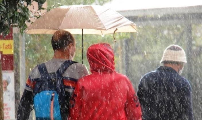 Meteoroloji’den Ege Bölgesi için bayram uyarısı: Sağanak yağış geliyor