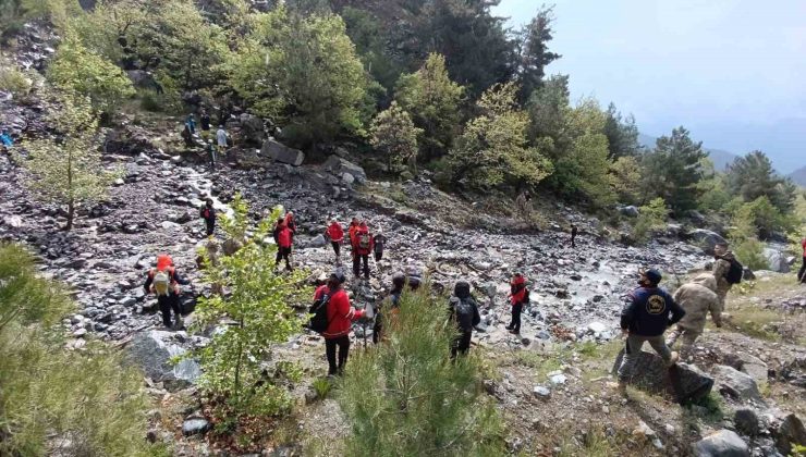 Nazilli Belediyesi NAFAD ekipleri kayıp vatandaş için seferber oldu