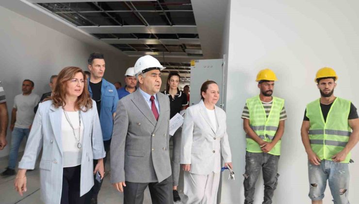 ADÜ Rektörü Kent, devam eden çalışmaları inceledi