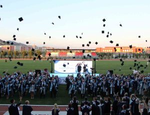 ADÜ Tıp Fakültesi 23. dönem mezuniyet ve yemin töreni gerçekleştirildi