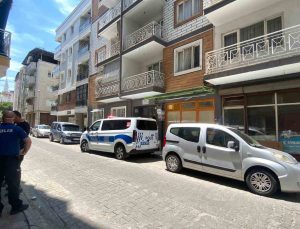 Apartmanı saran kötü kokunun sebebi ceset çıktı