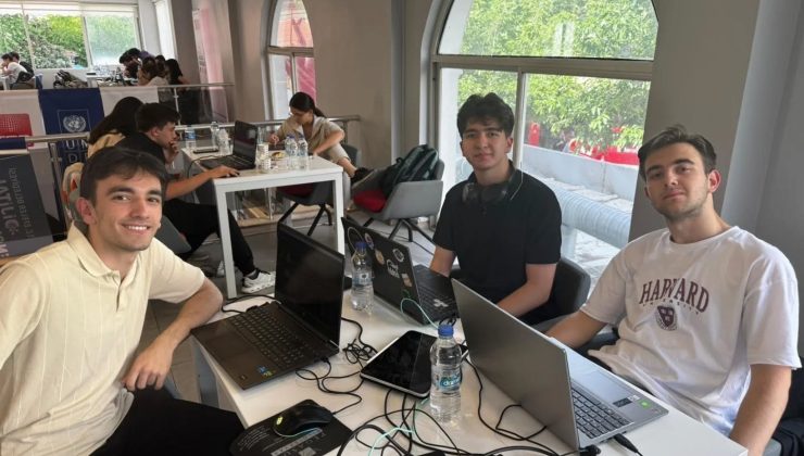 Aydın Fen Lisesi öğrencilerinden ’proje’ başarısı