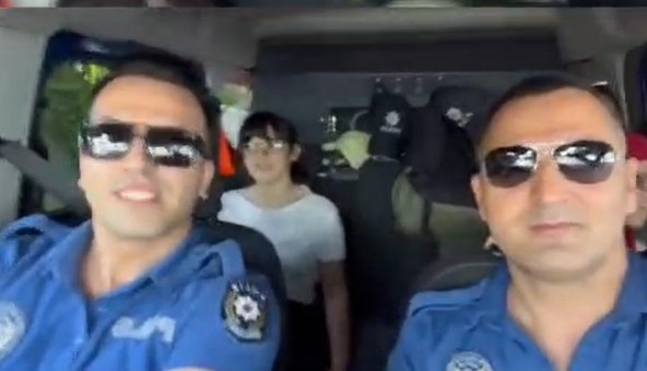 Aydın polisinden YKS’ye giren engelli öğrenciye anlamlı destek