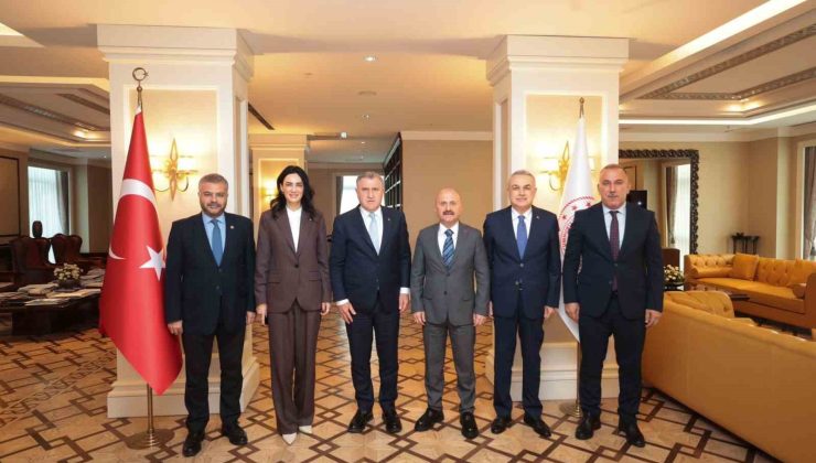 Aydın’ın spor yatırımları Bakan Bak ile görüşüldü