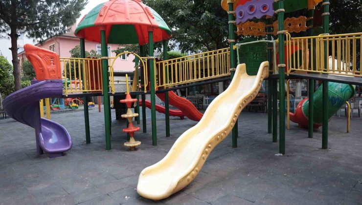 Başkan Kaya: “Çocuklarımız için parklarımızı yeniliyoruz”