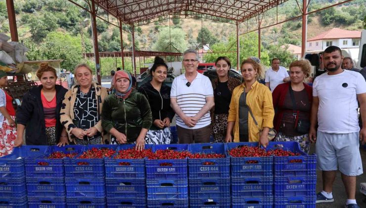 Başkan Tetik, Aşağı Yakacık’ta vatandaşlarla buluştu
