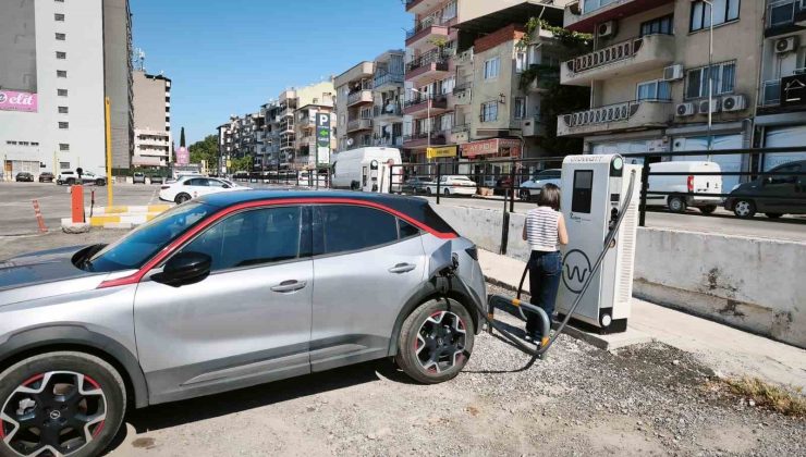 Efeler Belediyesi’nin elektrikli araç şarj istasyonları hizmette