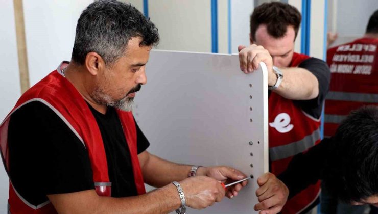 Efeler Sosyal Yardım Ağı vatandaşların ihtiyaçlarını karşılıyor