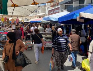 Efeler’de sınav sessizliği için pazar düzenlemesi yapıldı