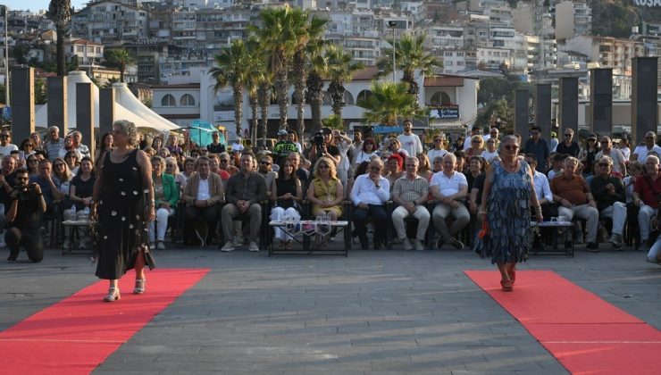 Geri dönüşüm defilesi Dünya Çevre Günü’ne damga vurdu