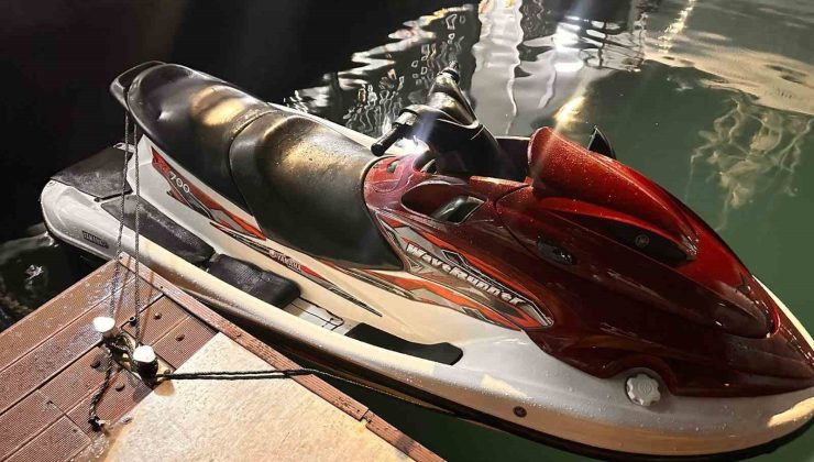 Jet-ski ile kaçtı, Milli Park’ta yakalandı