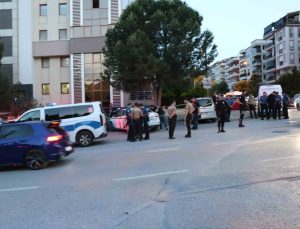 Küçük çocuğun gözü önünde 2 kadına kurşun yağdırdı