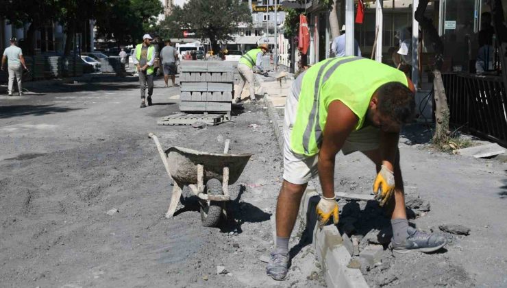 Kuşadası Cumhuriyet Mahallesi 5 bin metrekare daha yeni yola kavuşacak
