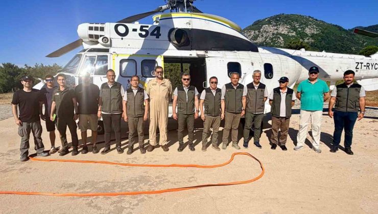Kuşadası’nda konuşlu yangın söndürme helikopteri göreve hazır