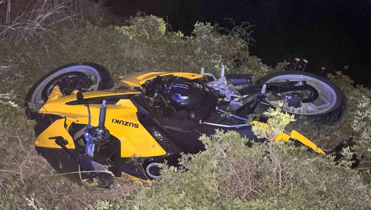 Kuşadası’nda motosiklet kazası: 1’i ağır 2 yaralı