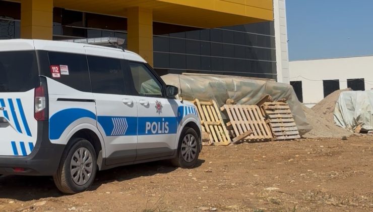 Metrelerce yükseklikten zemine düşen işçi ağır yaralandı