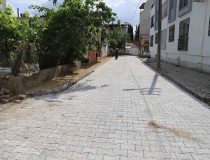 Nazilli’de yol çalışmaları sürüyor