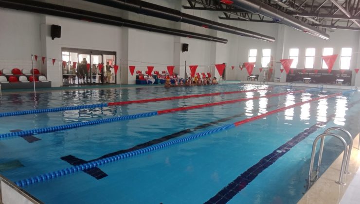 Söke Yüzme Havuzu faaliyete girdi