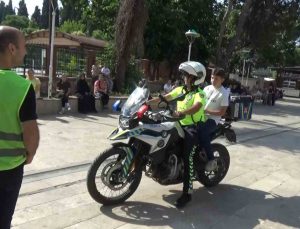 Veliler, kimliği kaybolan genç için seferber oldu