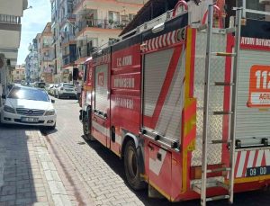 Yanlış park itfaiyenin erken müdahalesini engelledi