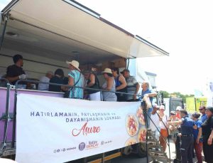 Başkan Gençay’dan 8 bin kişilik aşure ikramı