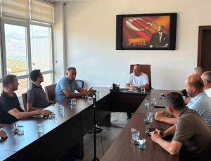 Başkan Özel, merkez mahalle muhtarlarının taleplerini dinledi