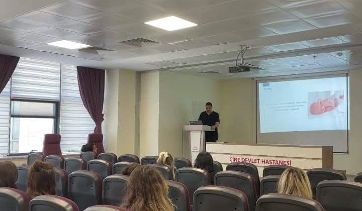 Bebek dostu hastanede anne sütü ve emzirme eğitimi tamamlandı