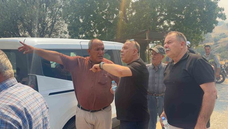 Bozdoğan Belediye Başkanı Özel, yangın bölgesinde çalışmaları yerinde takip ediyor