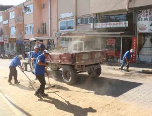 Bozdoğan’da doğalgaz çalışması sonrası yollarda temizlik çalışması