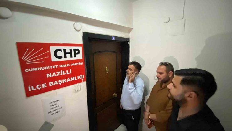 CHP Nazilli ilçe teşkilatında devir teslim krizi