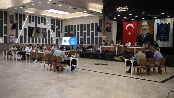 Kuşadası Belediyesi Meclisi’nden elektrikli araç ve engelli erişimi kararı
