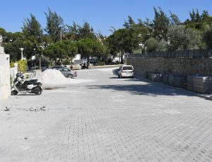 Kuşadası’nda alt ve üst yapı çalışmaları sürüyor
