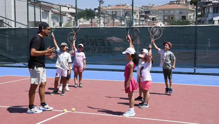 Kuşadası’nda ücretsiz Yaz Spor Okulları kapılarını açtı