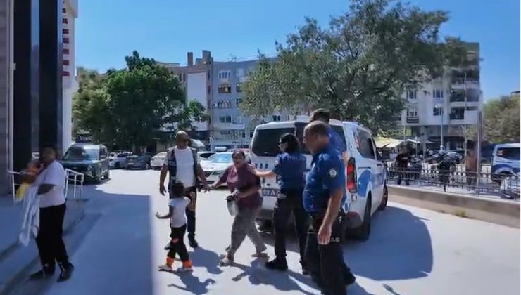 Kuşadası’nda zabıta memurunu darbeden 2 kadın dilenci tutuklandı