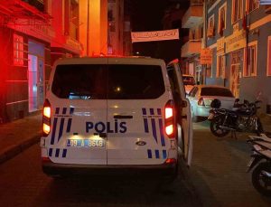 Nazilli’de bıçaklı kavga, kolundan yaralanan genç hastaneye kaldırıldı