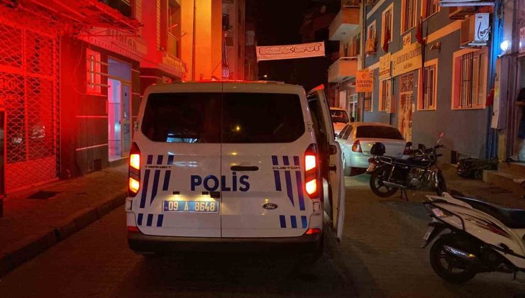 Nazilli’de bıçaklı kavga, kolundan yaralanan genç hastaneye kaldırıldı