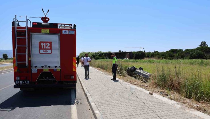 Oğlunu hastaneye götürürken kaza yaptı: 2 yaralı