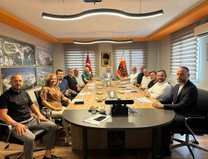 Söke Belediye Başkanı Arıkan, heyet başkanlığına seçildi