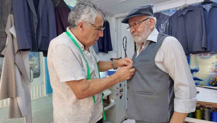 54 yıllık terzi Coşgun, ’Yörük Kültürü’nü iğne iplikle yaşatıyor